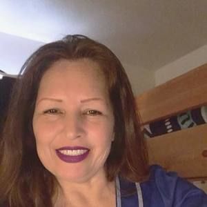 Meet your Posher, Renee